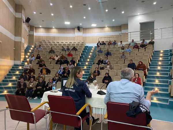 Okul Kantinlerinde Çalışan Personellere Yönelik Eğitim