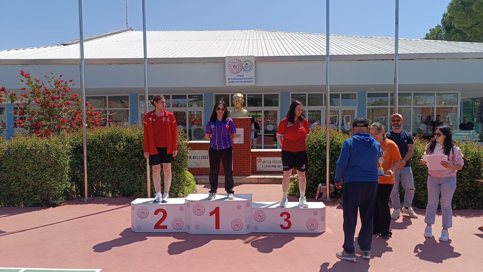 Afyonkarahisarlı Sporculardan Büyük Başarı