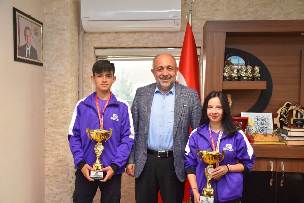 AFYONKARAHİSARLI SPORCULARDAN BÜYÜK BAŞARI