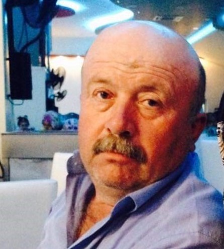 Eski Muhtar Evinde Ölü Bulundu: İlk İnceleme Tarım İlacı İçerek İntihar Etmiş Olabileceği Yönünde