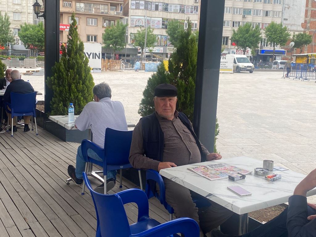 "1 MAYIS SADECE İŞÇİLERİN BAYRAMI DEĞİLDİR"