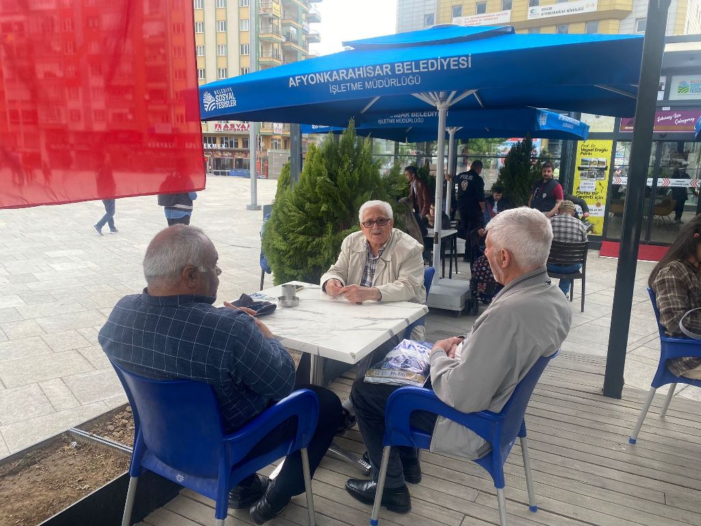 "1 MAYIS SADECE İŞÇİLERİN BAYRAMI DEĞİLDİR"