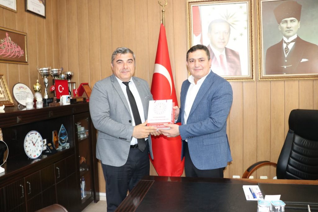 SÜNNETCİ ALTUNTAŞ'I ZİYARET ETTİ