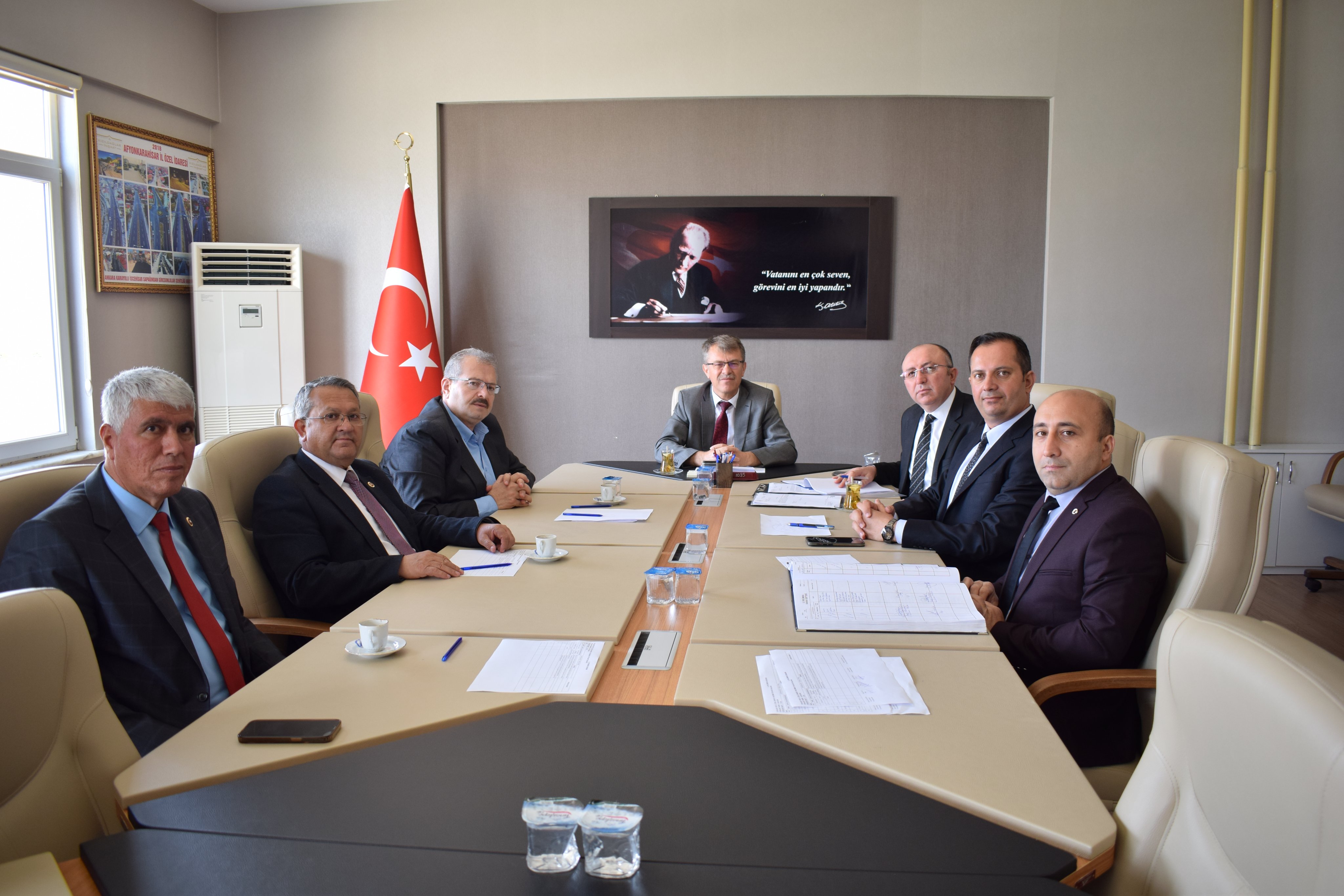 Encümen Kararları Alındı Genel Sekreter Bilim Toplantıyı Yönetti