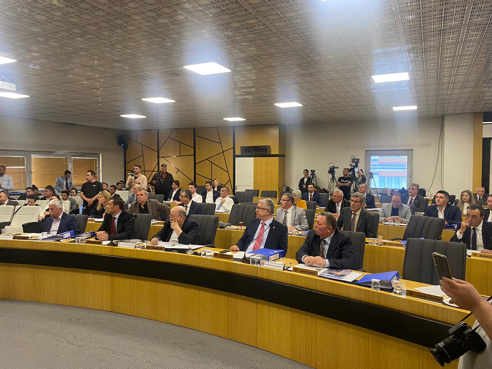 Meclis’te Otopark Sorunu Da Konuşuldu