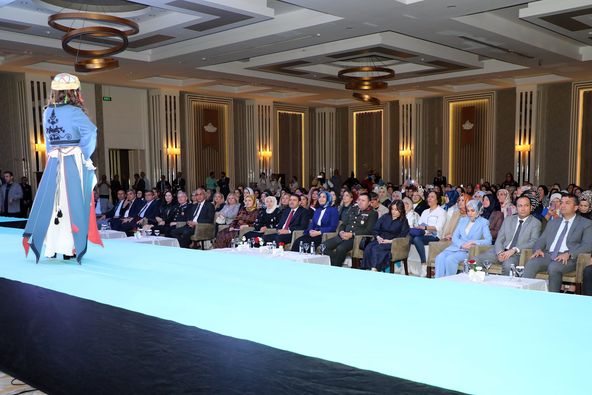Afyonkarahisar'dan Bir Zeybek Esintisi Geçti