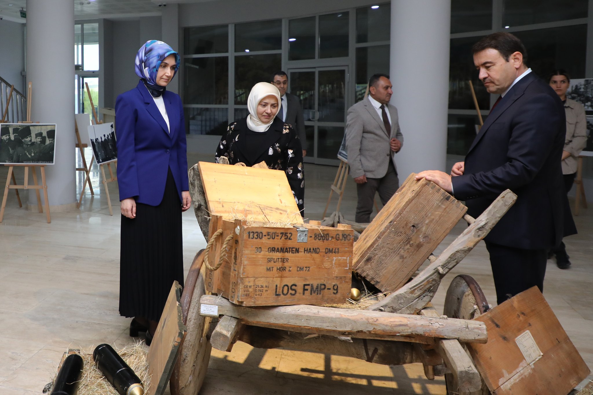Afyonkarahisar Valisi  Yiğitbaşı mevkidaşı Işın ve eşini misafir etti.