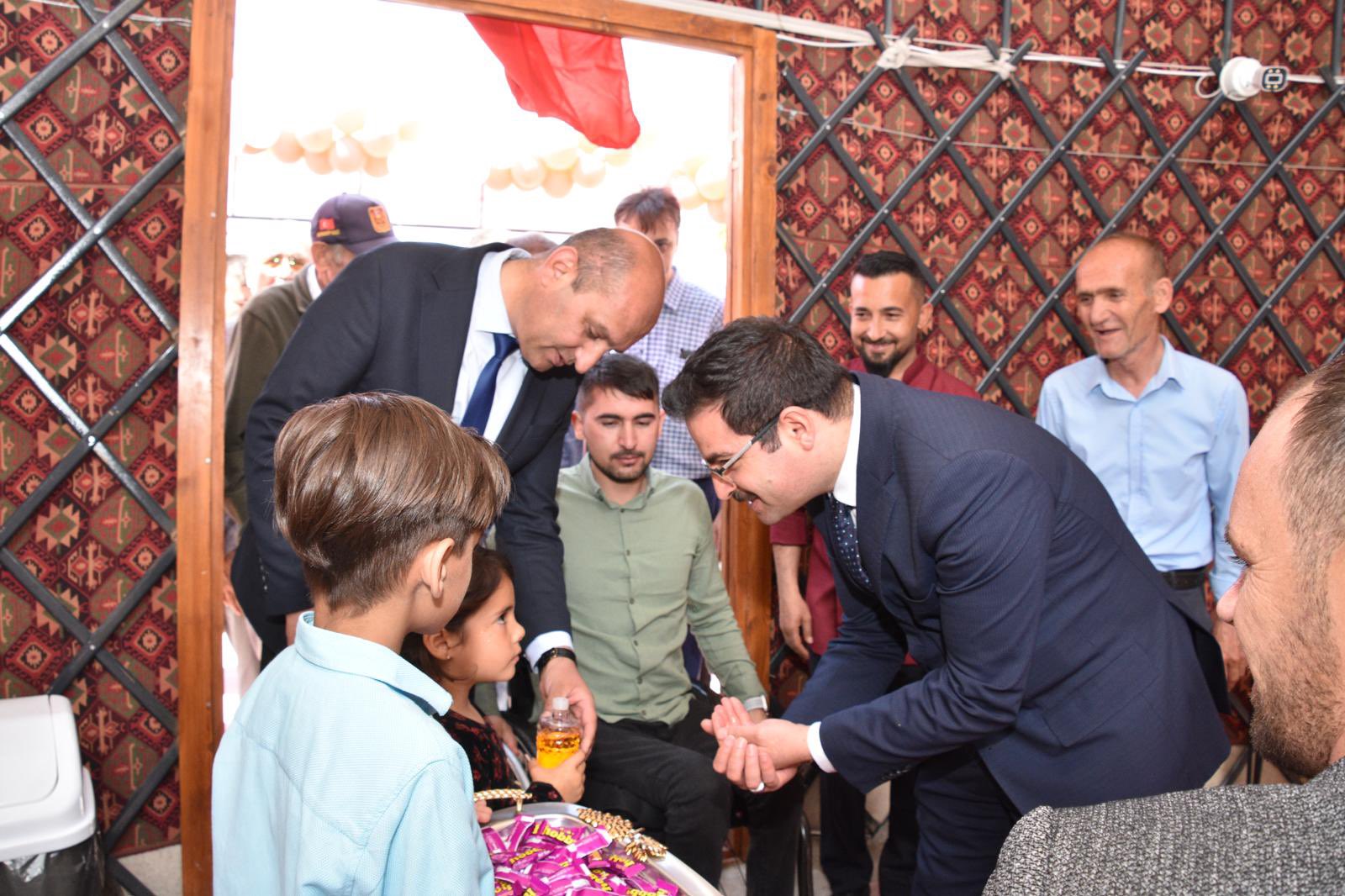 Genç Bürokrat Gazi Ailesini Yalnız Bırakmadı