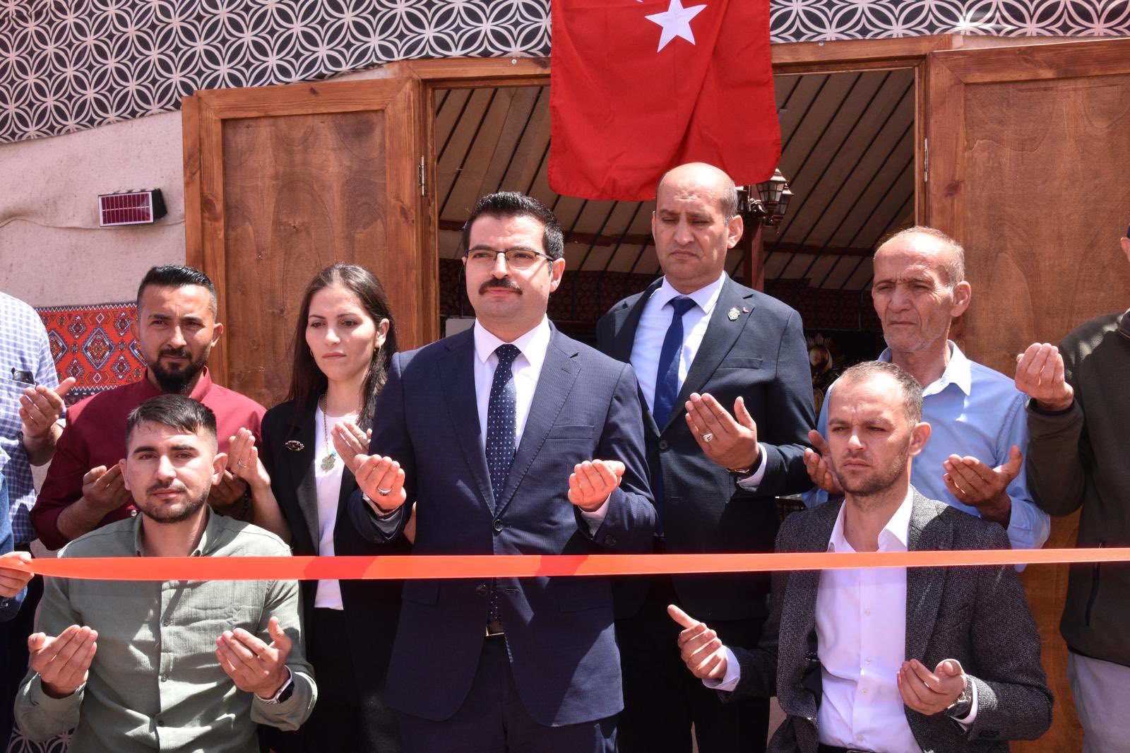 Genç Bürokrat Gazi Ailesini Yalnız Bırakmadı