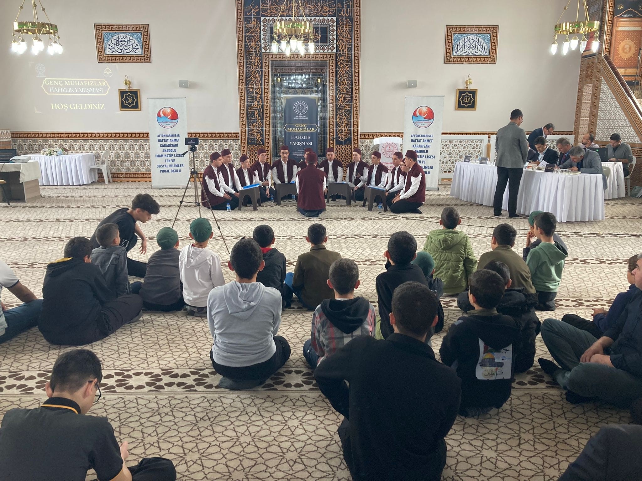 "Genç Muhafızlar Hafızlık Bölge Yarışması" Dereceye Girenler Ödüllerini Aldı