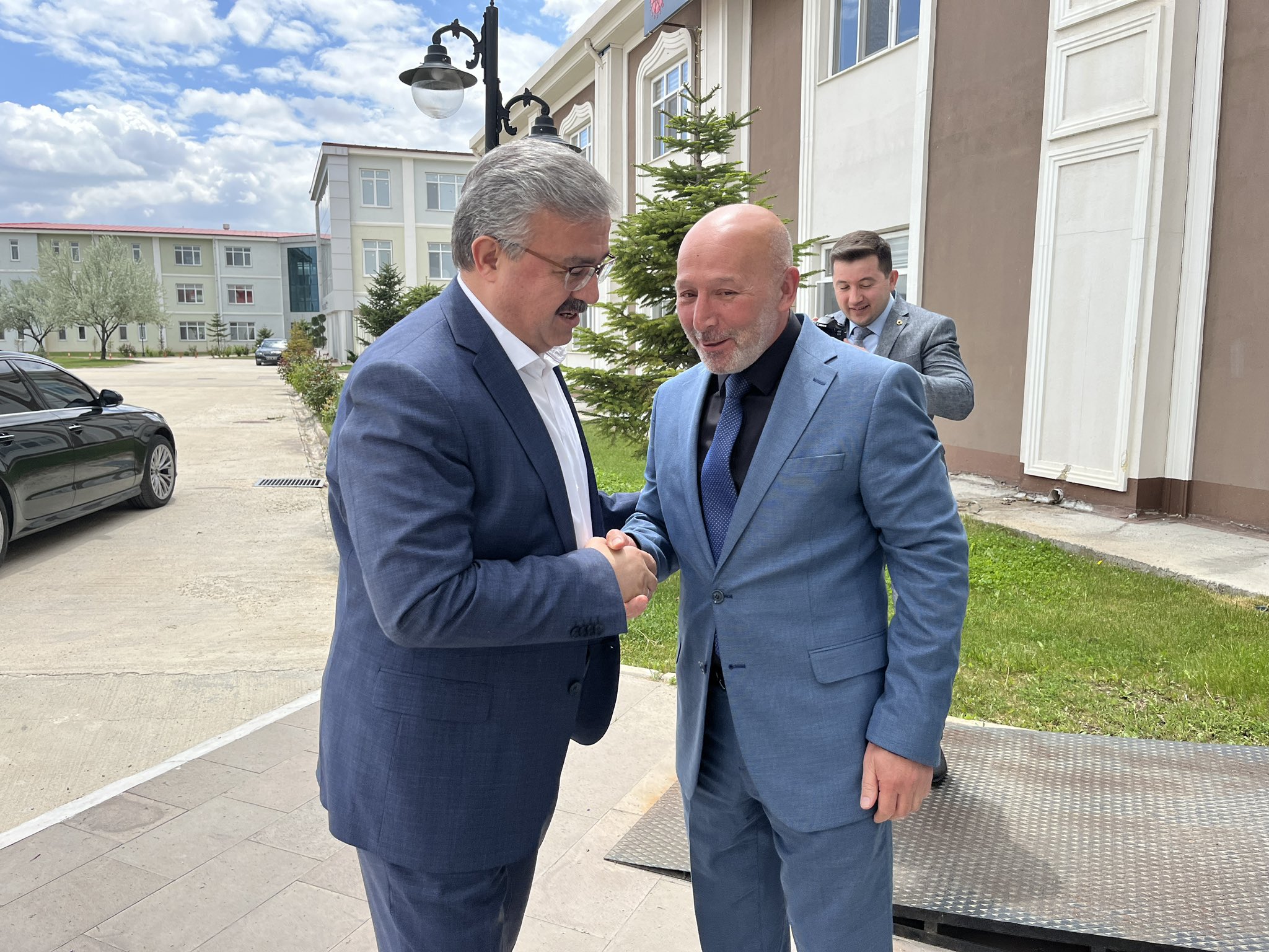 AK Partili Yurdunuseven İGM Başkanı Siper'i Ziyaret Etti