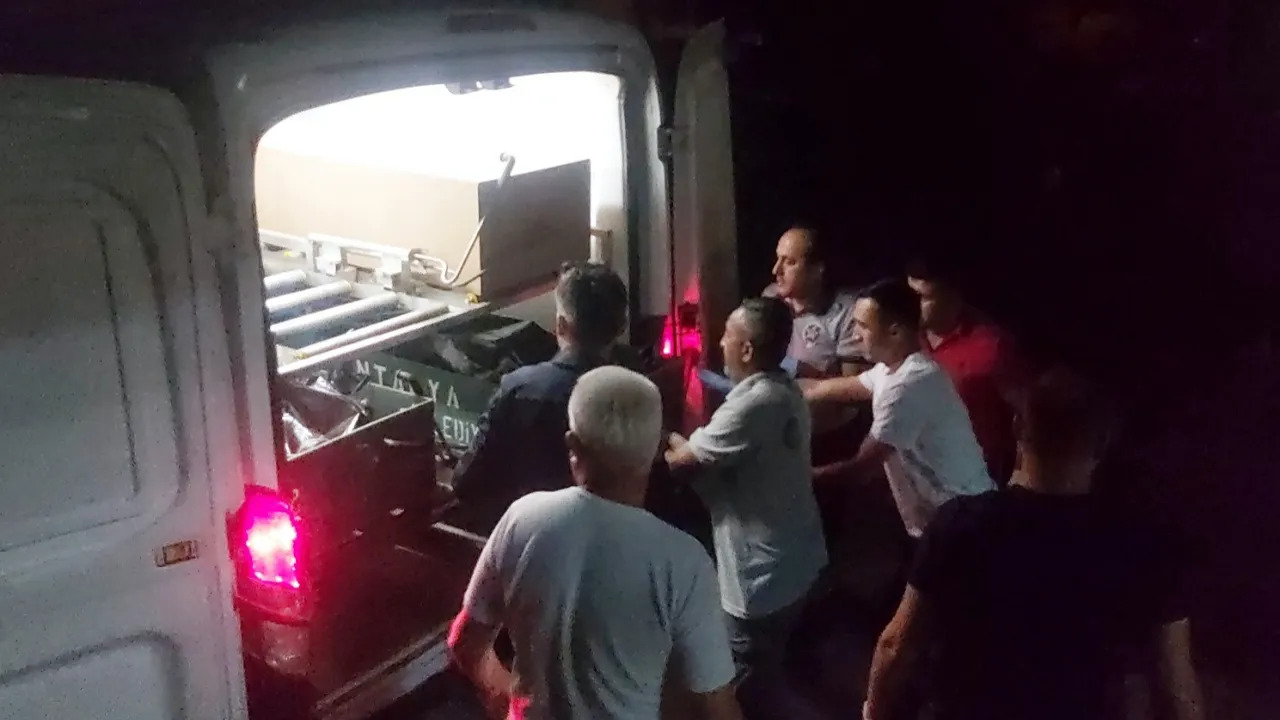 Antalya Huzurevi Kan Gölüne Döndü: Bıçaklı Saldırıda 2 Ölü, 1 Yaralı