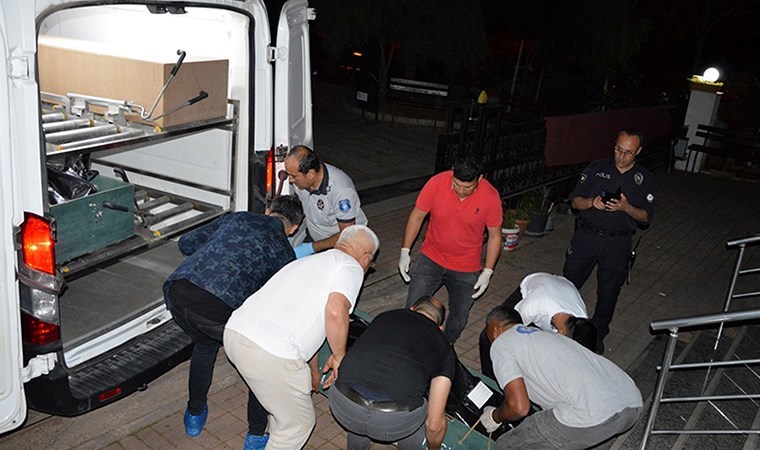 Antalya Huzurevi Kan Gölüne Döndü: Bıçaklı Saldırıda 2 Ölü, 1 Yaralı