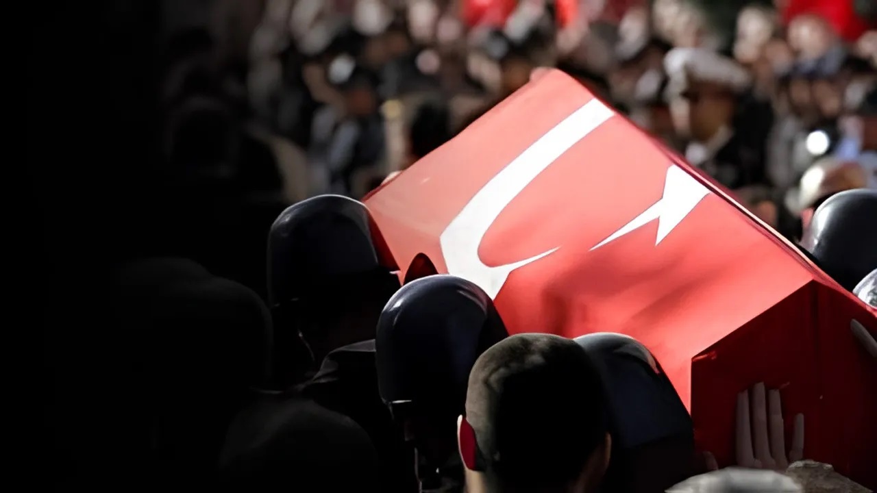 Yıldırım düşmesi sonucu yaralanan asker şehit oldu