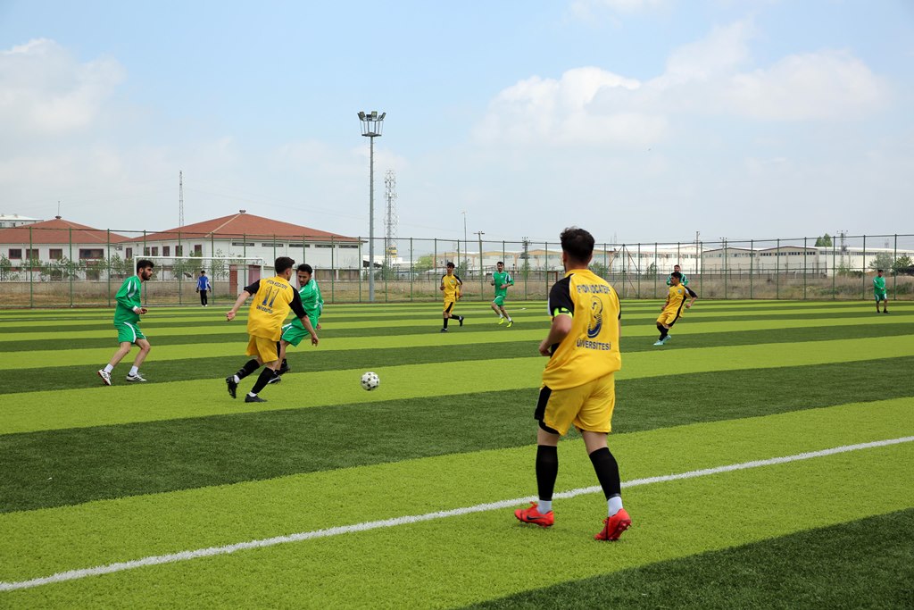 2023-2024 EĞİTİM-ÖĞRETİM YILI SPOR OYUNLARI BAŞLADI