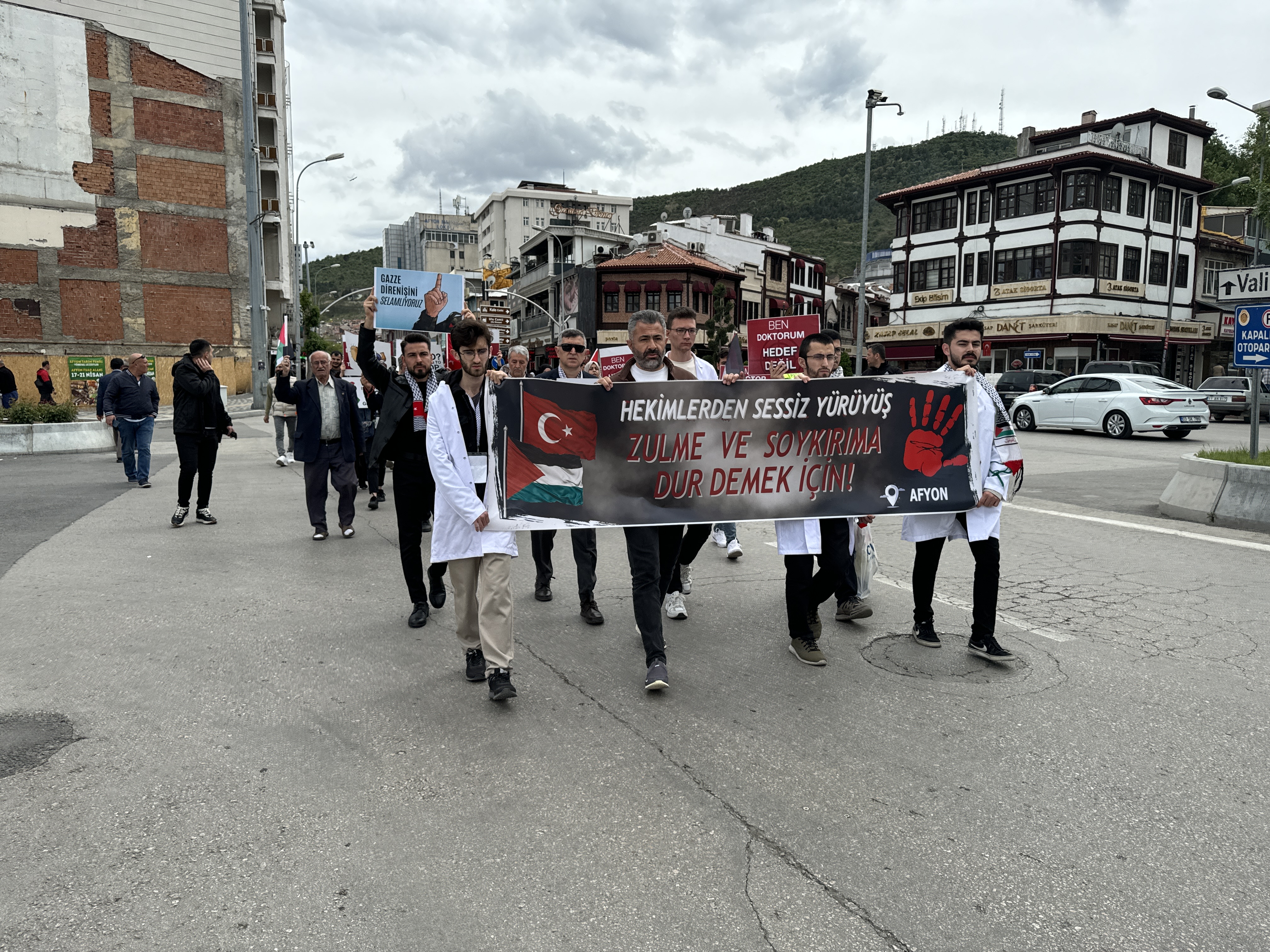 Afyonkarahisar'da Gazze'ye Destek İçin  "Sessiz yürüyüş"