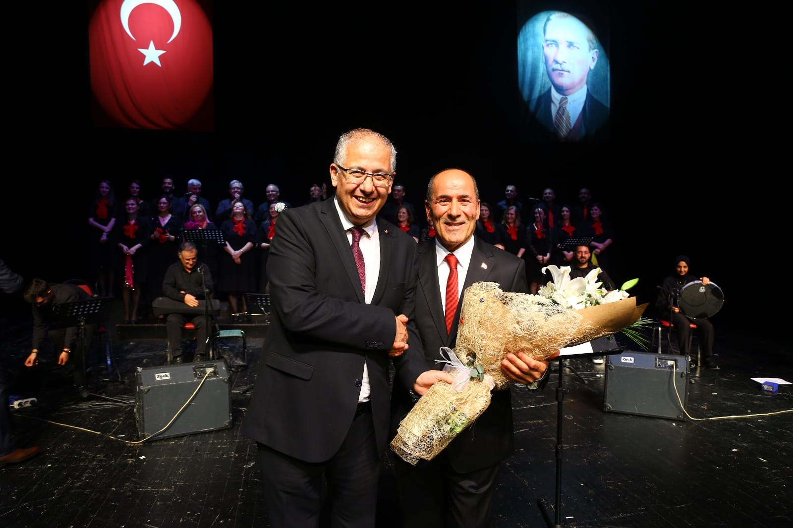Gençleşen Türkülerle’ konseri düzenlendi