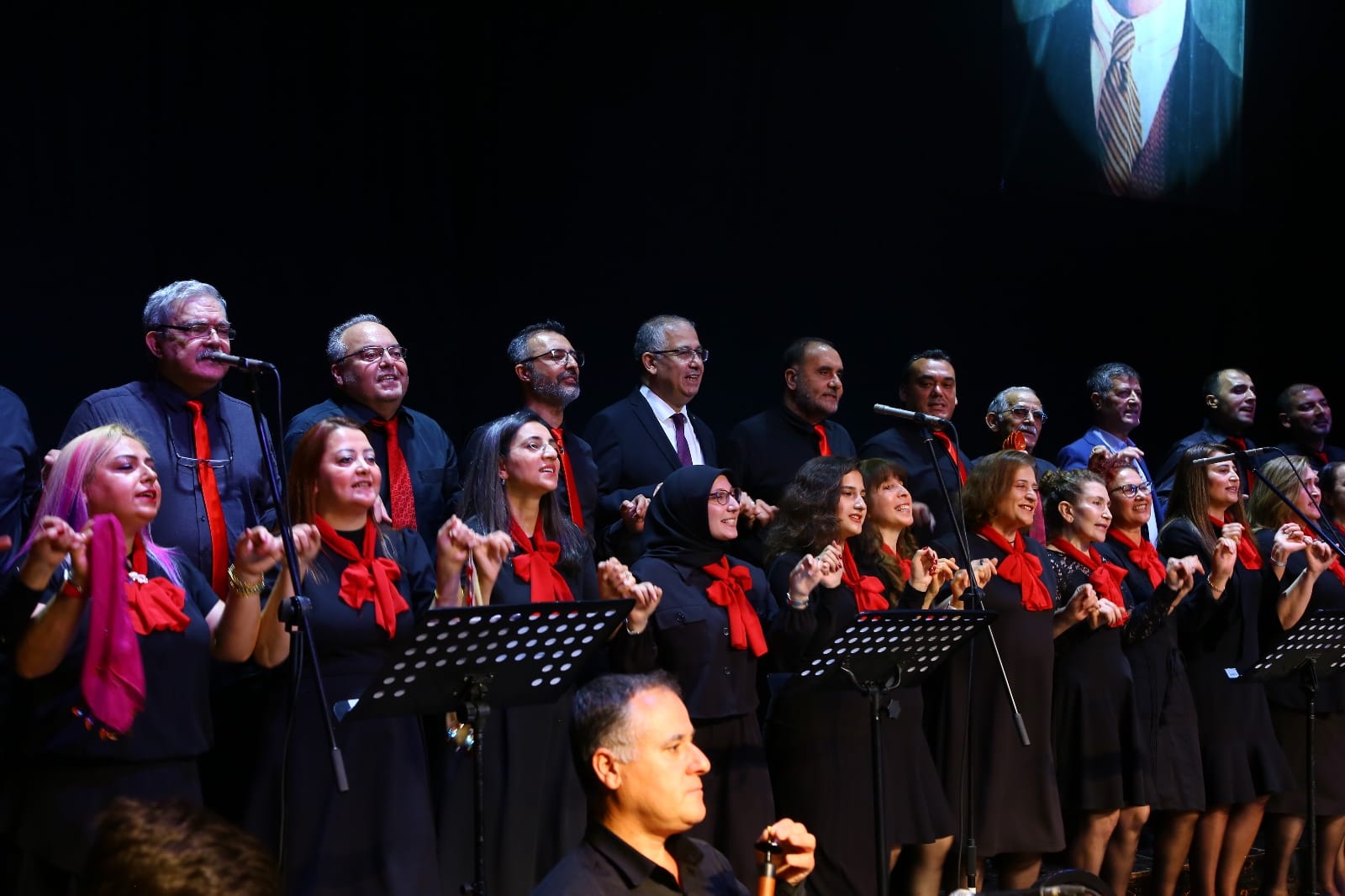 Gençleşen Türkülerle’ konseri düzenlendi