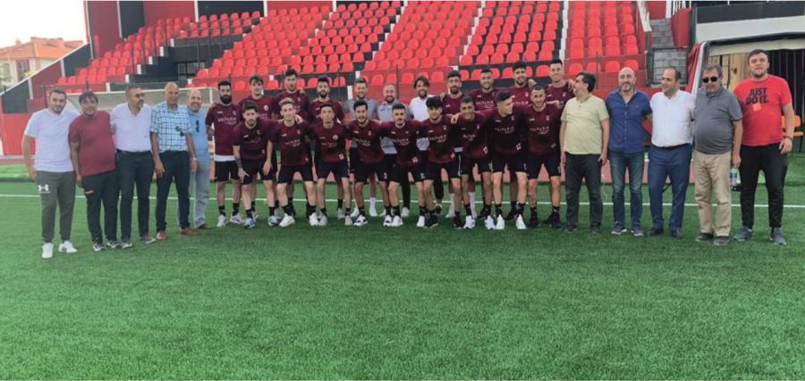 Heyecan Dorukta Çeşme Belediye Sporla karşı karşıya geliyor