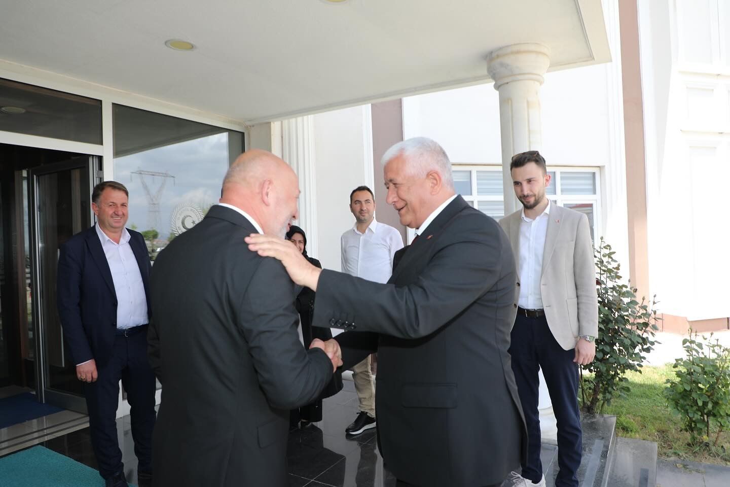 AK PARTİ İL VE İLÇE YÖNETİMİNDEN BAŞKAN SİPER'E ZİYARET