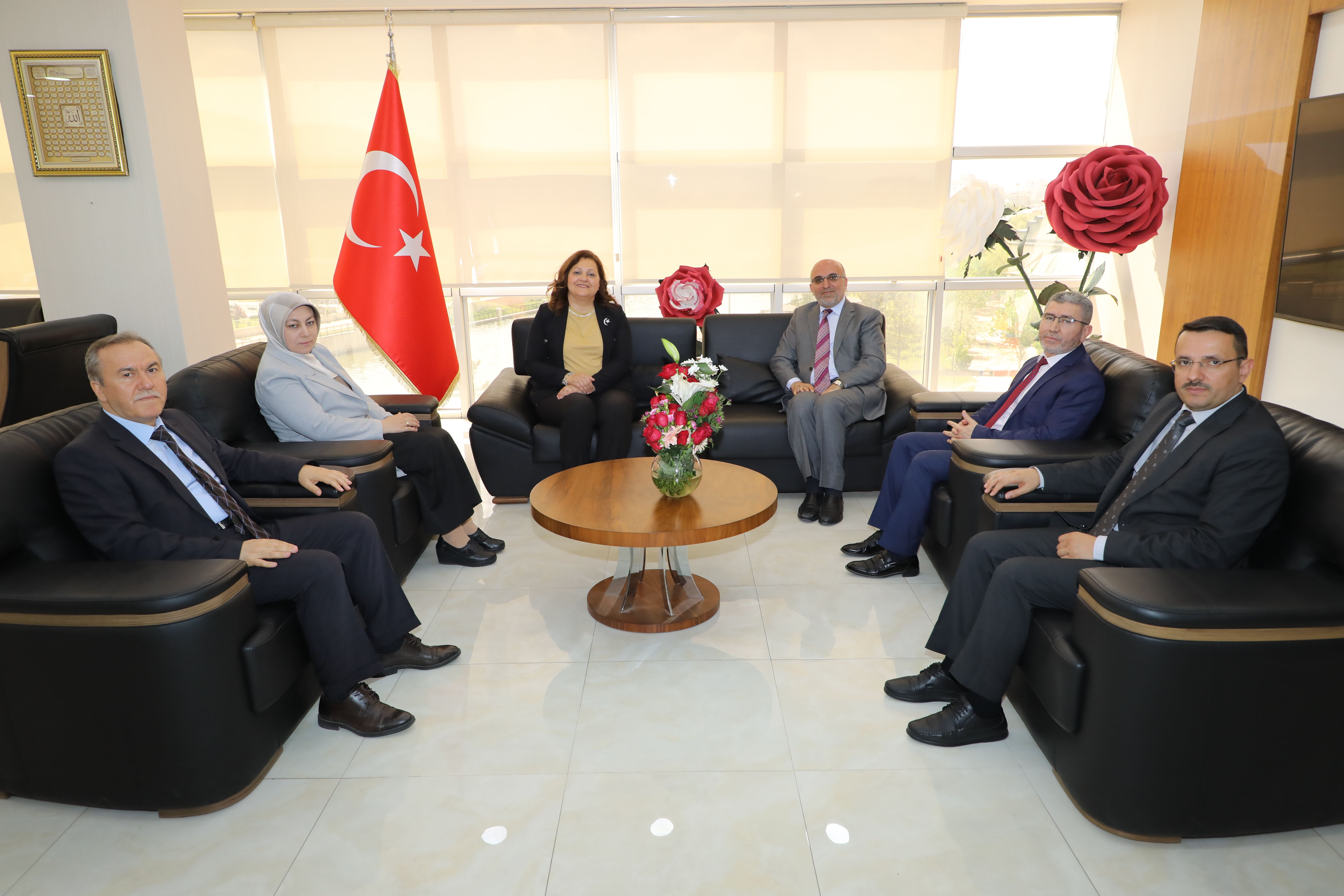 Başkan Köksal'dan Bilgi Evleri İçin Çok Özel Protokol