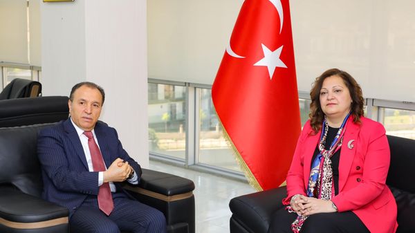Rektör Karakaş  Başkan Köksal’ı Ziyaret Etti