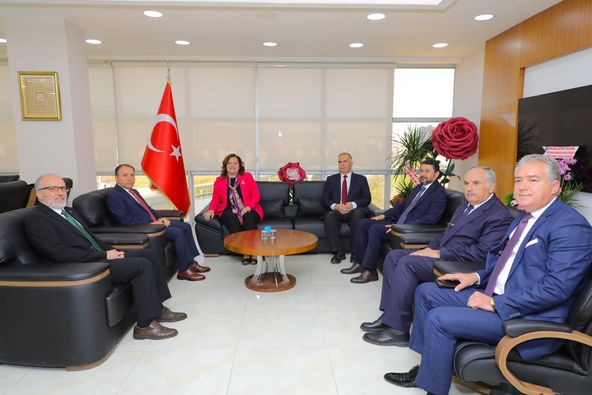 Rektör Karakaş  Başkan Köksal’ı Ziyaret Etti