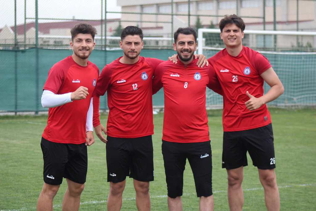 AFYONSPOR, LİGİ 13.'NCÜ SIRADA TAMAMLADI