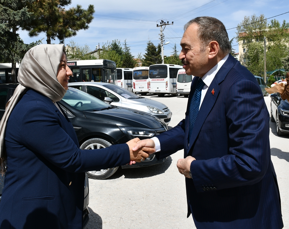 "HER YERİ ÇİÇEK GİBİ YAĞACAĞIZ"