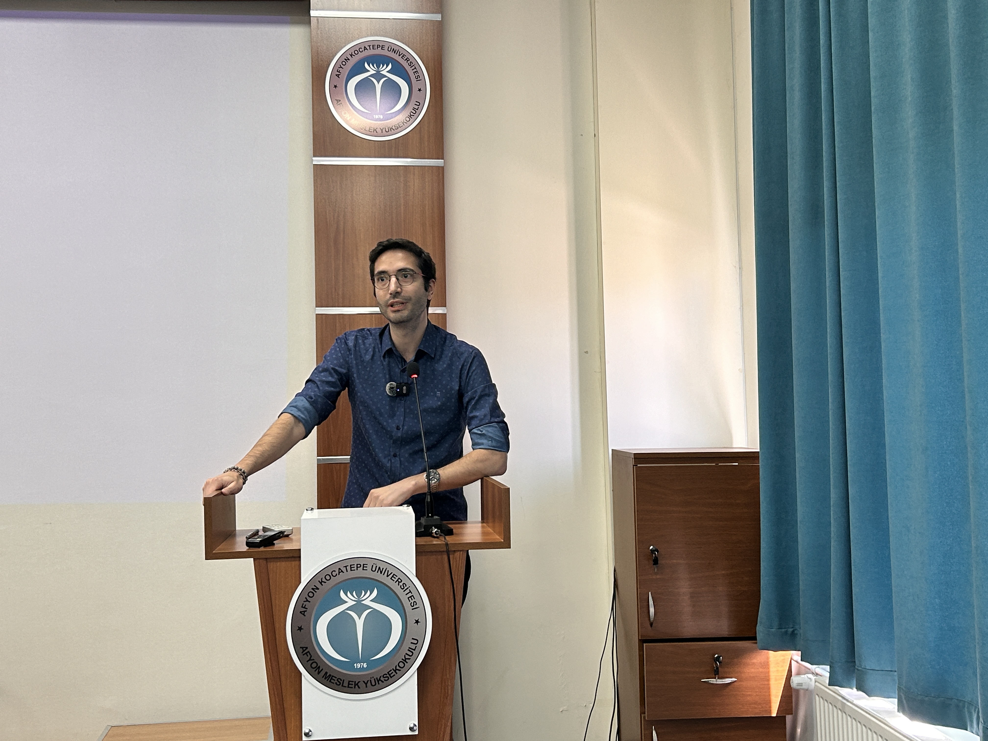 Akü’de Otizm ve DEHB Semineri