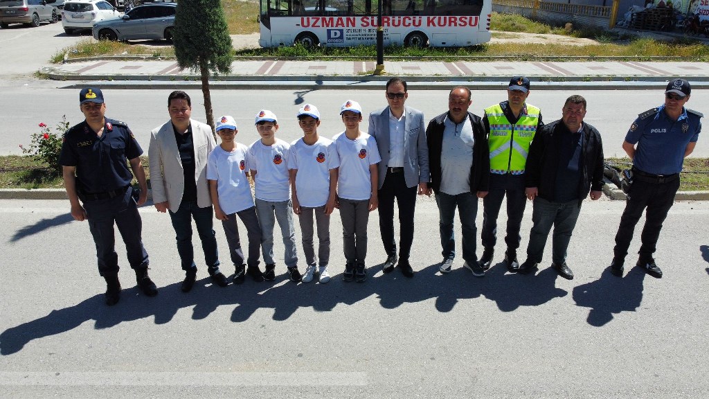 KAYMAKAM BOLAT TRAFİK HAFTASINI KUTLADI