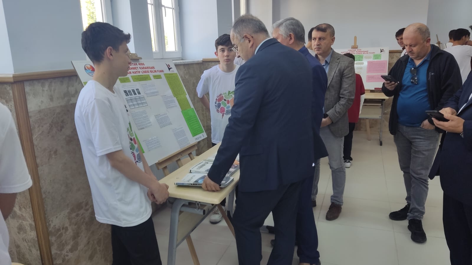 Tübitak 4006 bilim fuarı Düzenledi