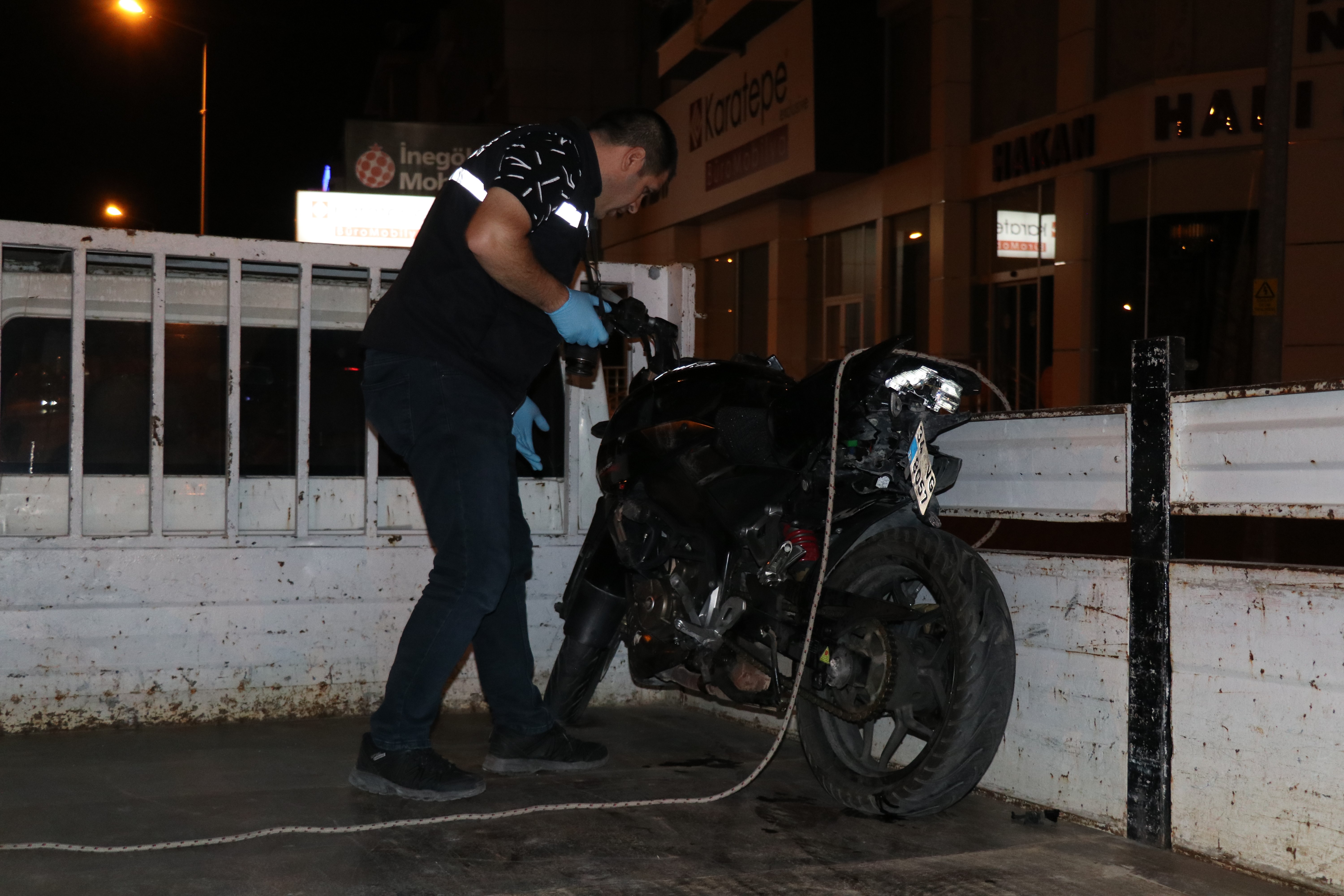 Kazada Motosiklette Bulunan İki Genç Hayatını Kaybetti