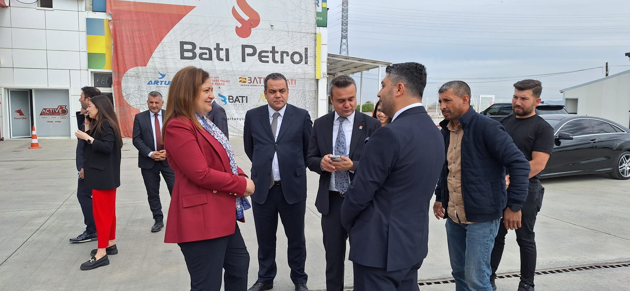 Genel Başkan Özgür Özel Afyon'da Batı Petrol'de Karşılandı