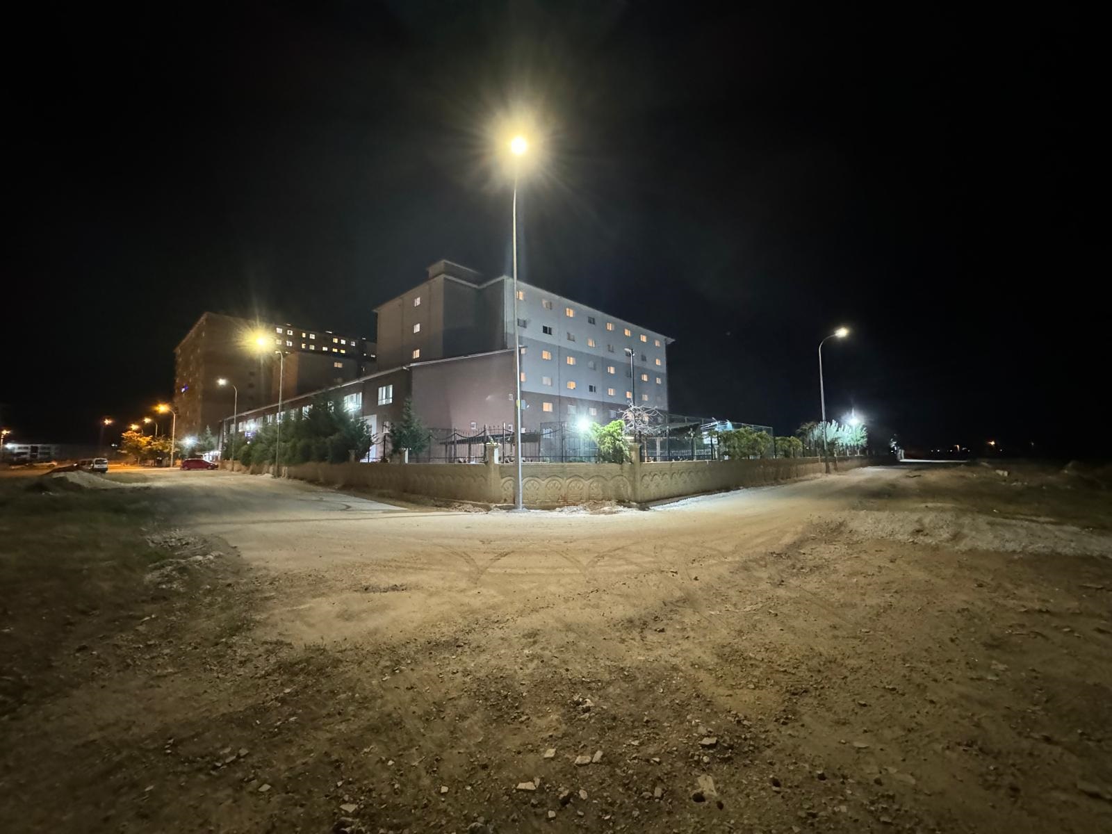 ÖĞRENCİLER KARANLIKTAN KURTULDU