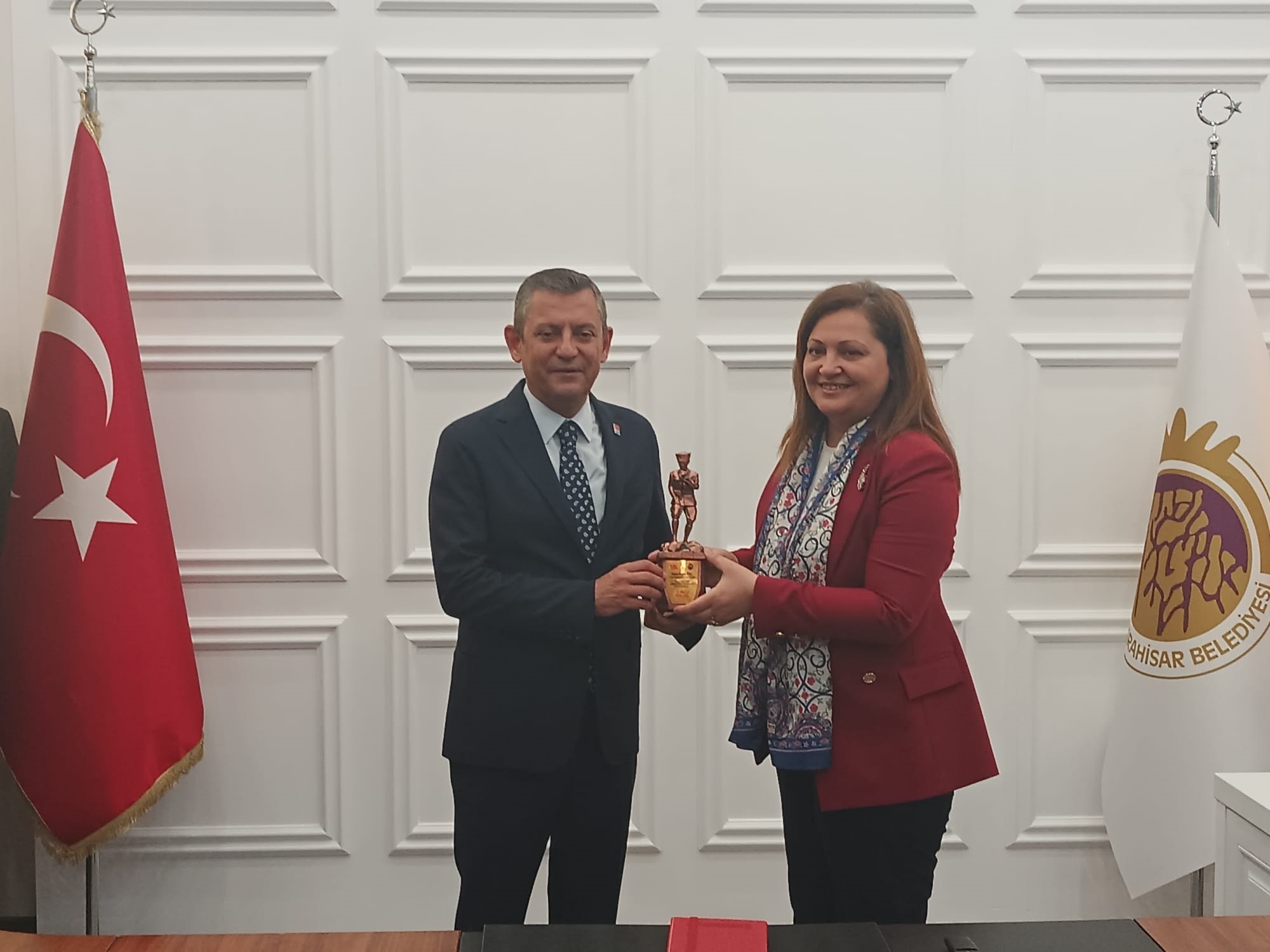 CHP Genel Başkanı Özgür Özel Başkan Köksal'ı Ziyaret Etti