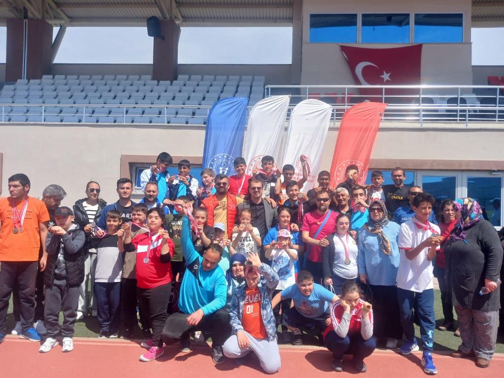 ÖZEL SPORCULAR ATLETİZM İL SEÇMELERİ TAMAMLANDI