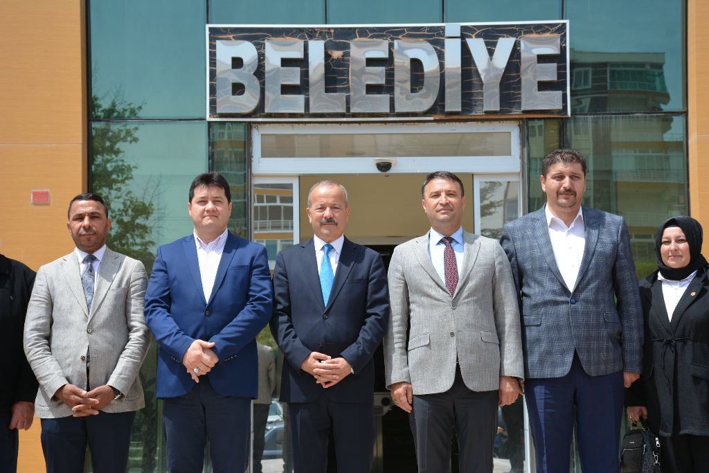 TAYTAK VE KAHVECİ'DEN BAŞKANLARA ZİYARET