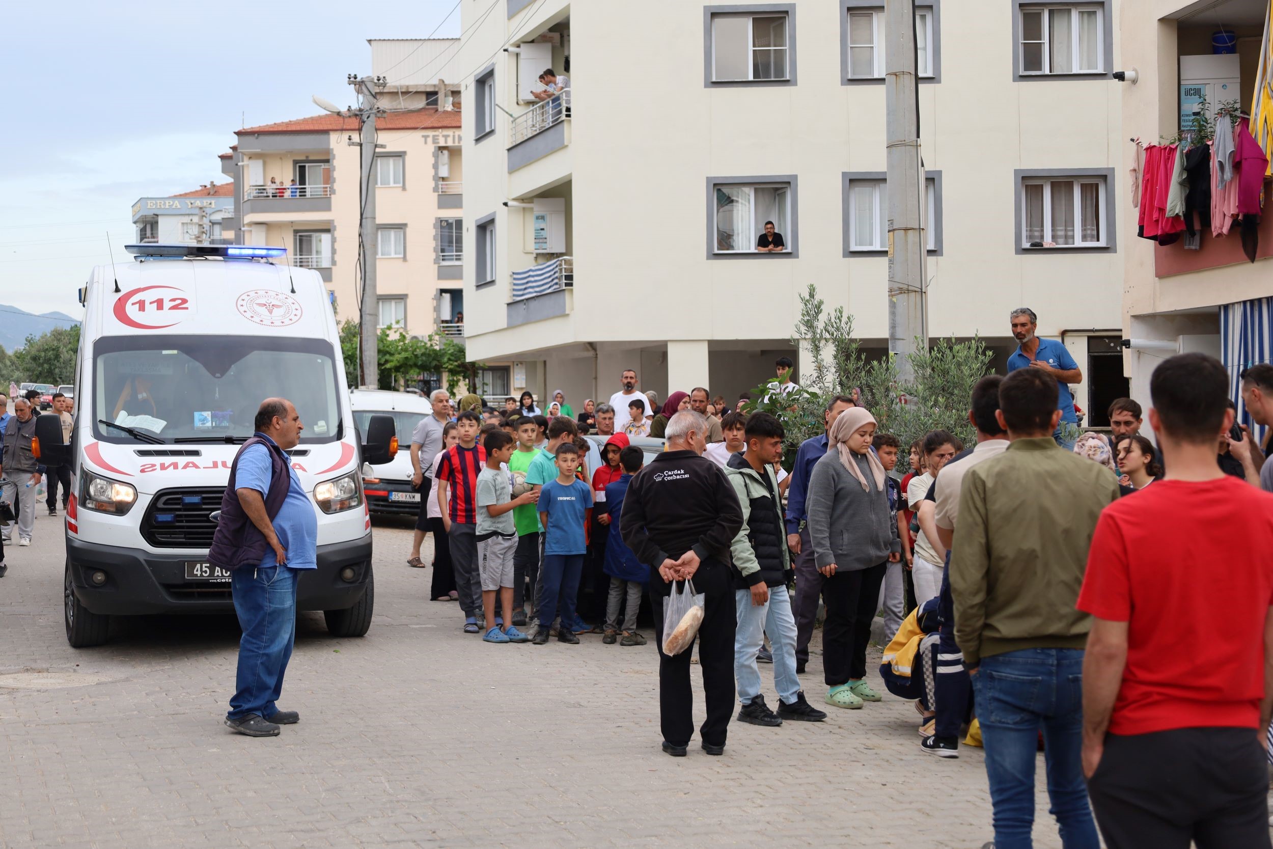 Tartıştığı Eşini Bıçakladı!