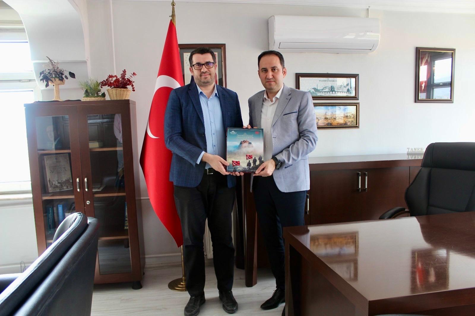 Kaymakam Bolat, Şehit Oğlu Mehmet Borazan'ı Ziyaret Etti