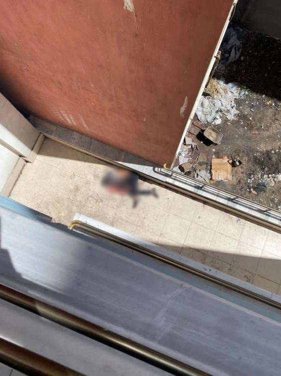 19 Yaşındaki Bir Genç Kendisini 5'inci Kattan Attı