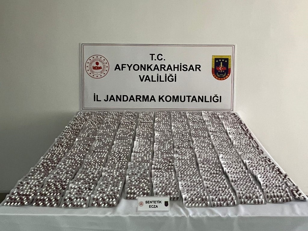 AFYON'DA ZEHİR TACİRLERİNE BÜYÜK DARBE