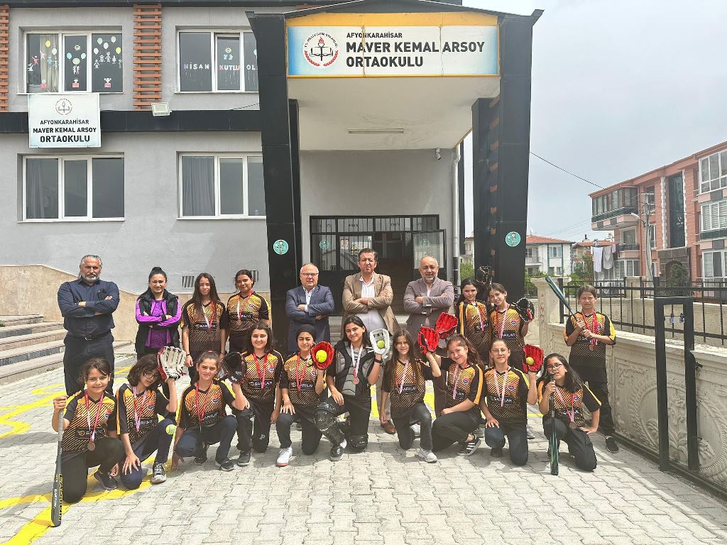 MAVER KEMAL ARSOY ORTAOKULU BİR İLKİ BAŞARDI