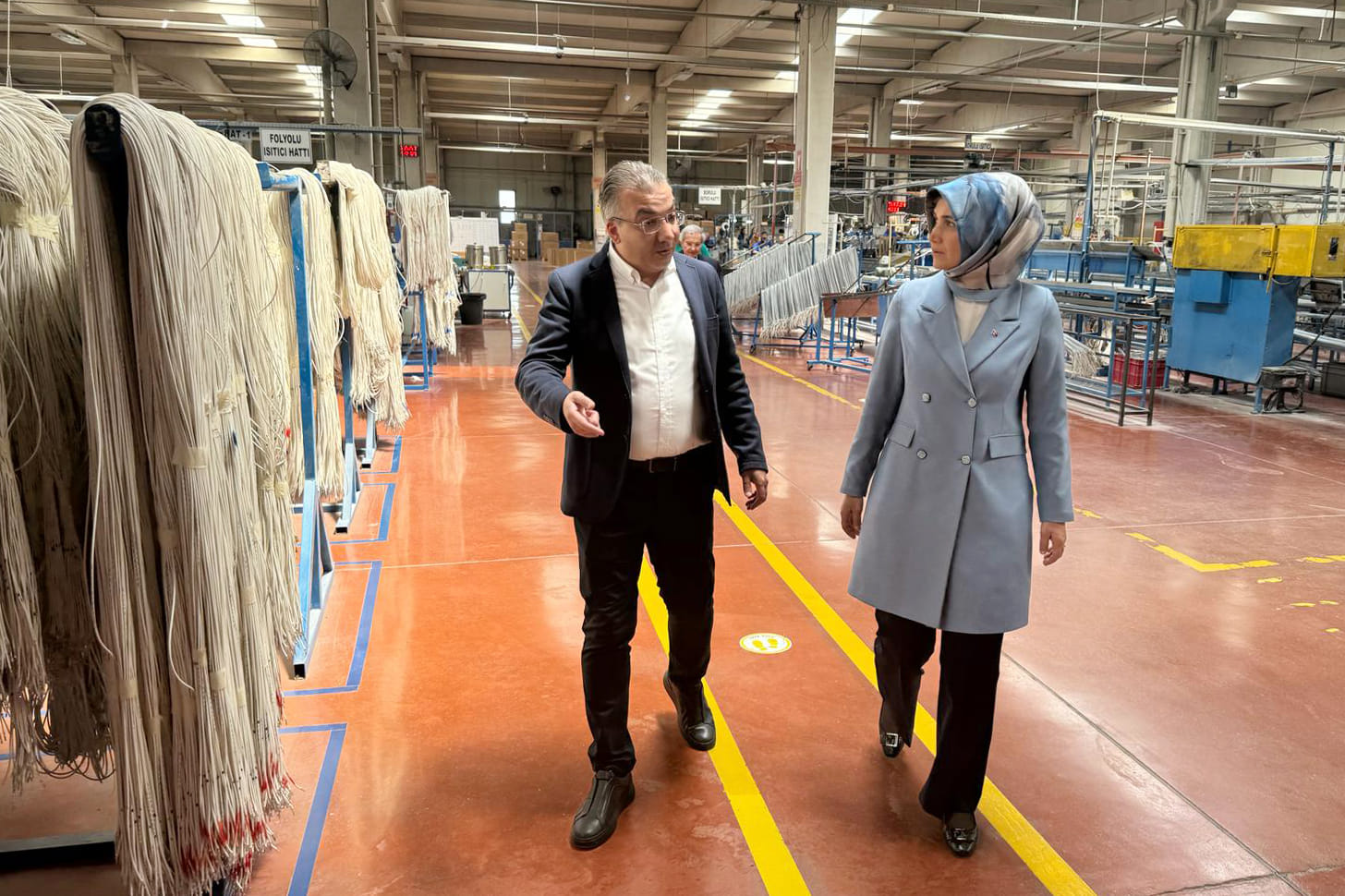Vali Yiğitbaşı Elektronik Fabrikasını Ziyaret Etti