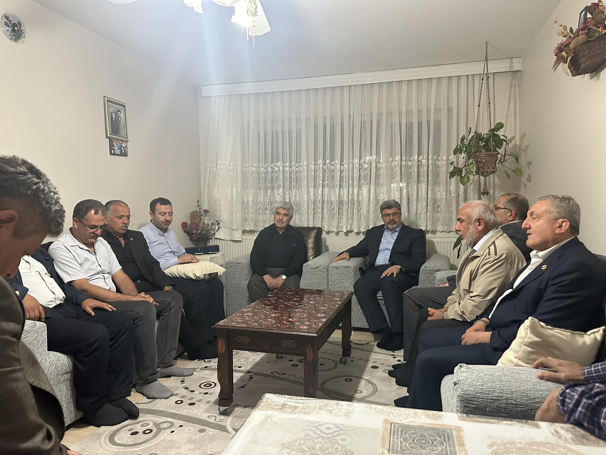 AK Partili Özkaya'dan Ocak Ailesine Taziye
