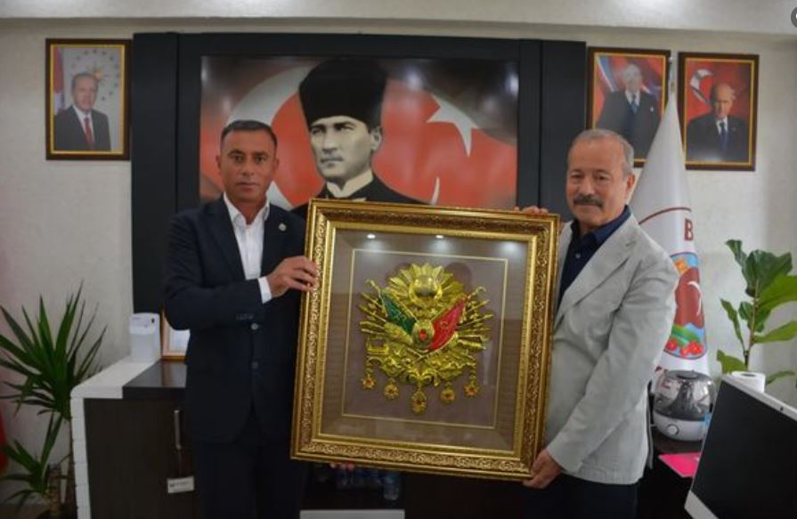 "BEYYAZI ÜRETKEN BELEDİYECİLİĞİ SEÇTİ"