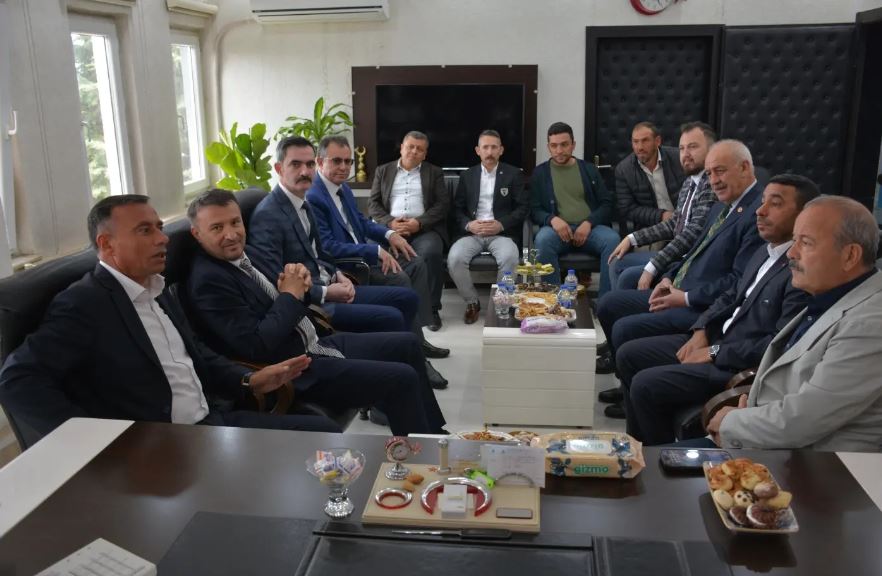 "BEYYAZI ÜRETKEN BELEDİYECİLİĞİ SEÇTİ"