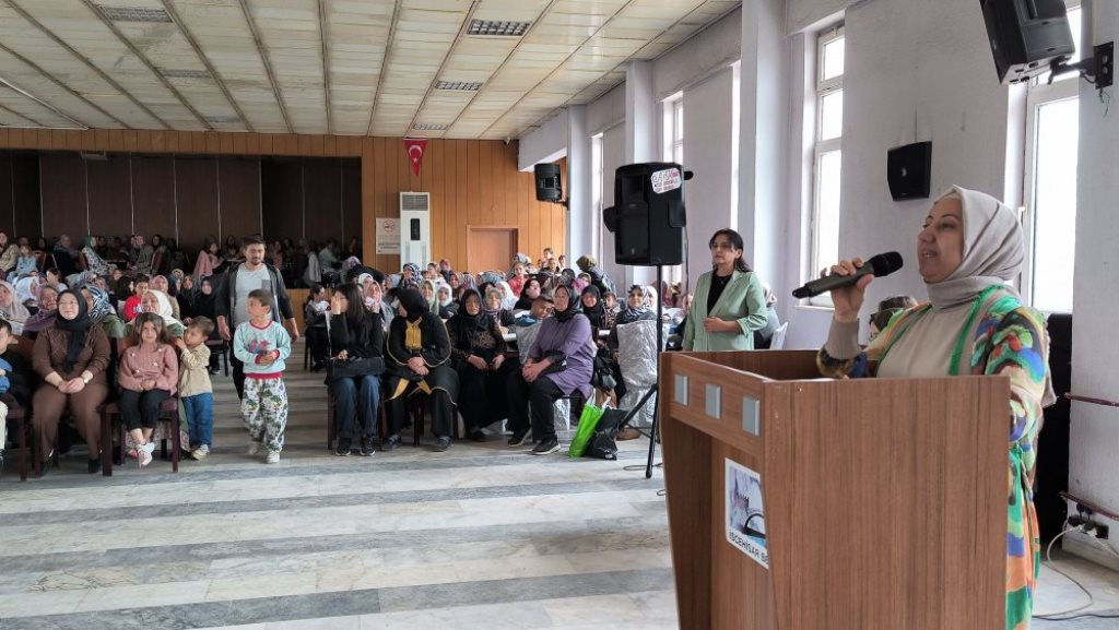 "DÜNYADAKİ EN YÜCE DUYGULARDAN BİRİDİR"
