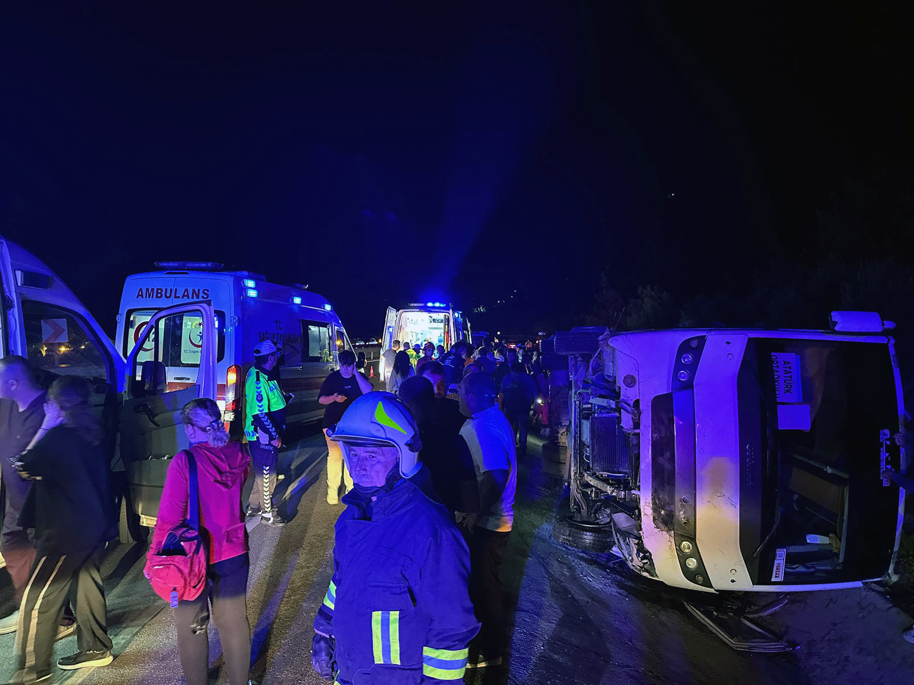 Öğrencileri Taşıyan Midibüs Şarampole Uçtu!