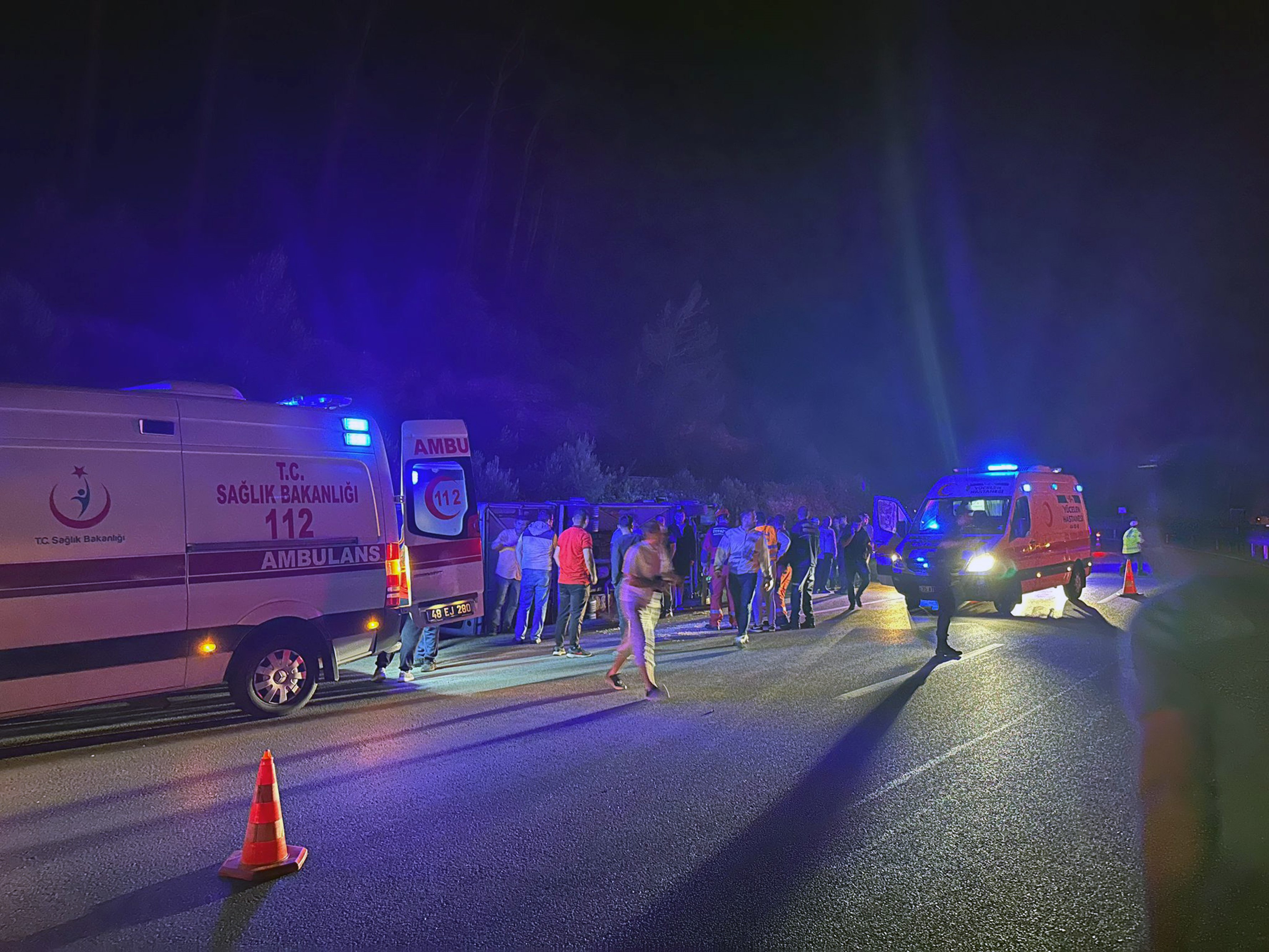 Öğrencileri Taşıyan Midibüs Şarampole Uçtu!